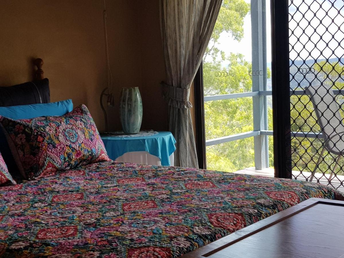Mapleton Peaceful Provence Bnb Εξωτερικό φωτογραφία