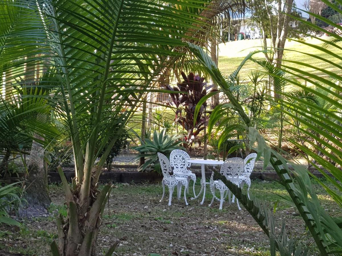 Mapleton Peaceful Provence Bnb Εξωτερικό φωτογραφία