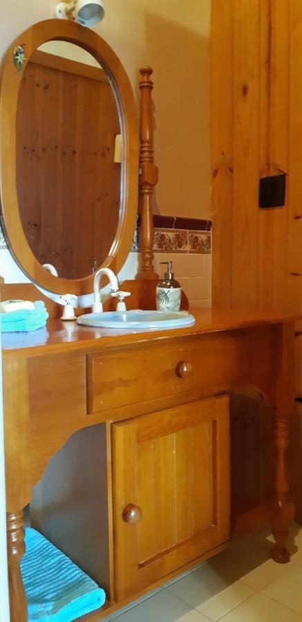 Mapleton Peaceful Provence Bnb Εξωτερικό φωτογραφία
